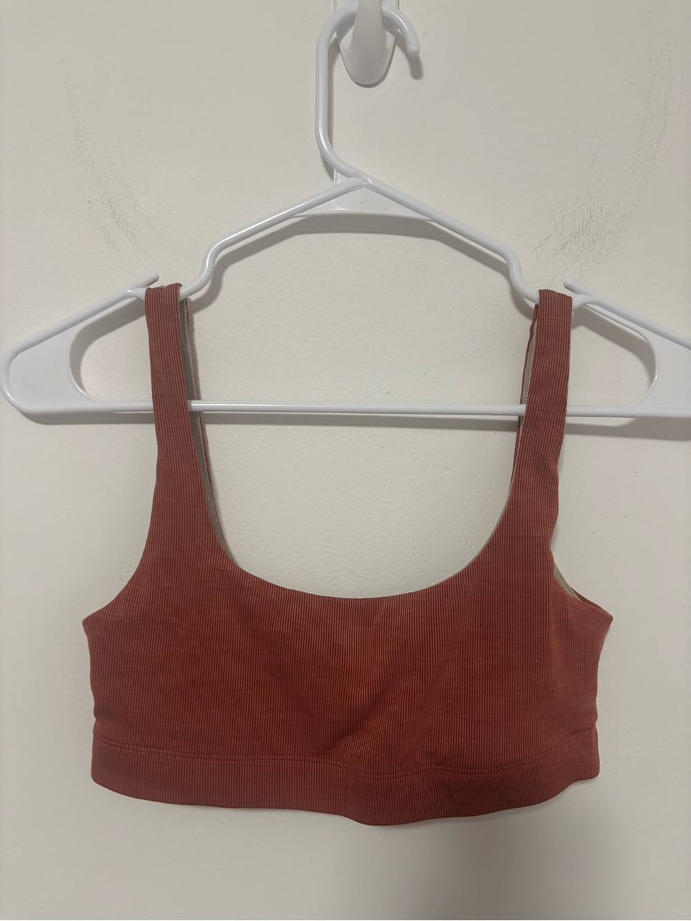 Vuori ribbed cinnamon heather sports bra